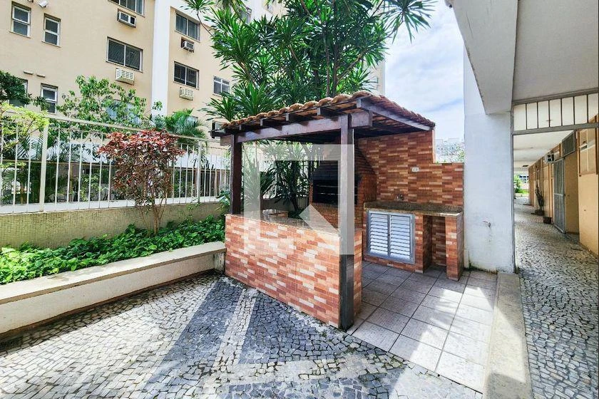 Apartamento de 2 quartos em condomínio com piscina — photo 41