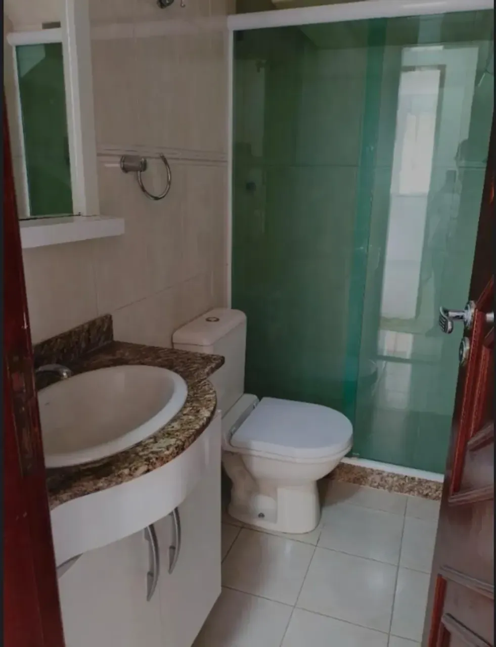 Casa sem mobília com 5 quartos e 5 banheiros — photo 12