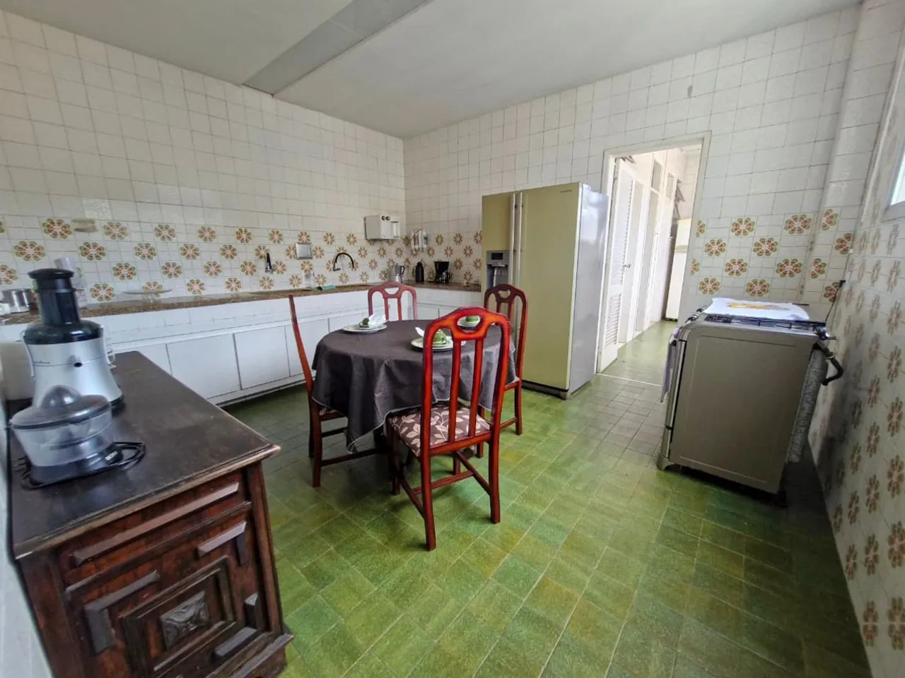 4-bedroom apartment with 3 bathrooms, 168 m² and 1 parking space — photo 8