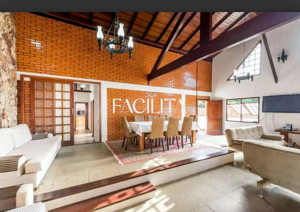 Casa para locação com 4 quartos e 4 vagas — photo 2