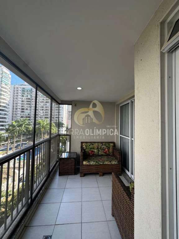 Furnished 2-bedroom apartment with a private BBQ — photo 15
