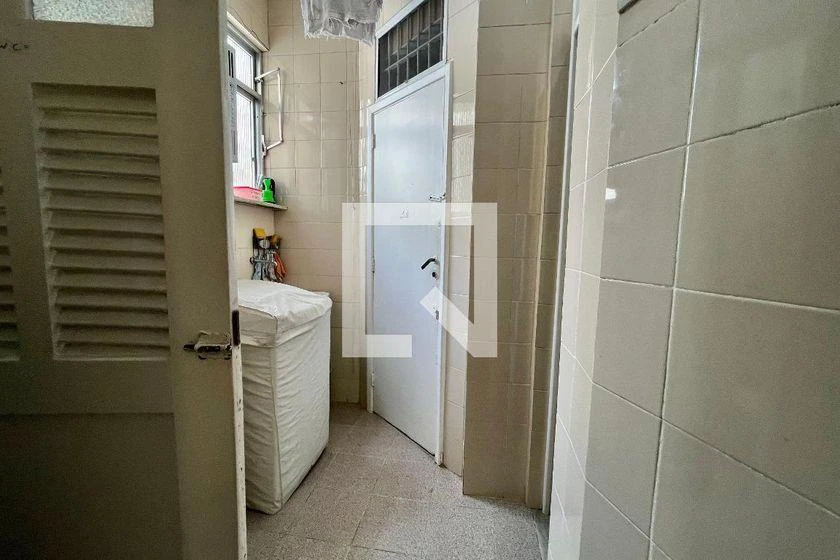 Apartamento mobiliado com 3 quartos e 90 m² — photo 35