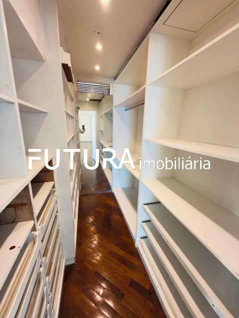 250 m² apartment with 4 bedrooms and 3 parking spots — photo 26