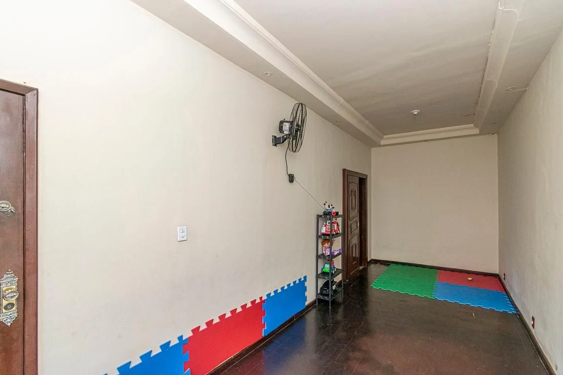 Furnished house with 5 bedrooms and 5 bathrooms — photo 40