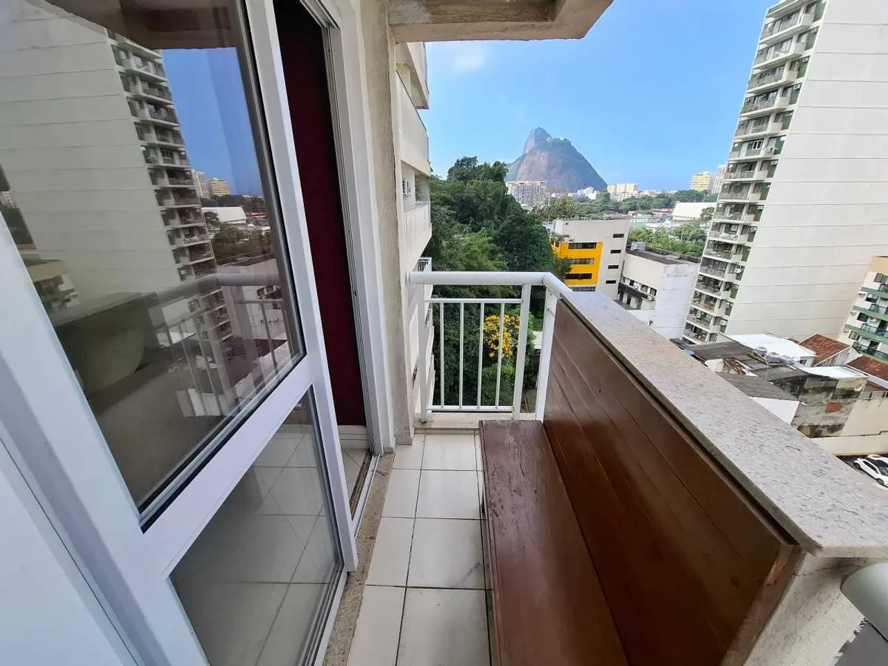 Apartamento mobiliado com 2 quartos e varanda — photo 8