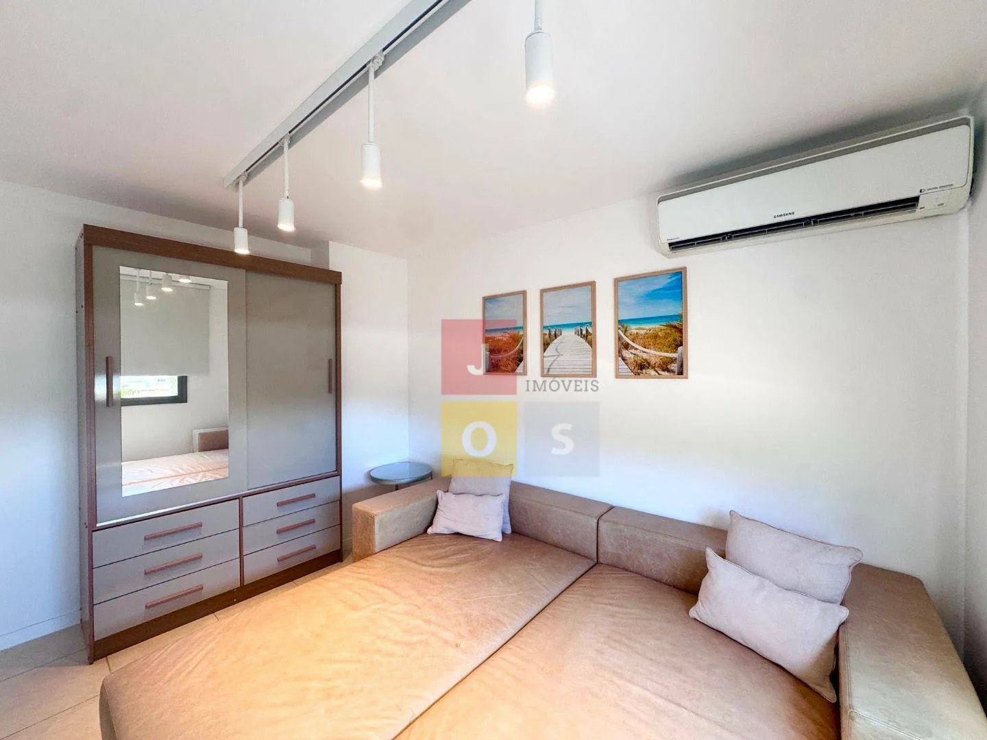 160 m² penthouse with 3 bedrooms and 2 en-suites — photo 97