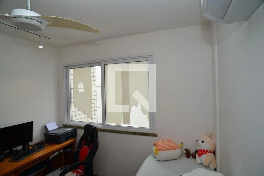 Furnished apartment, 300 m², with a glass-enclosed balcony — photo 21