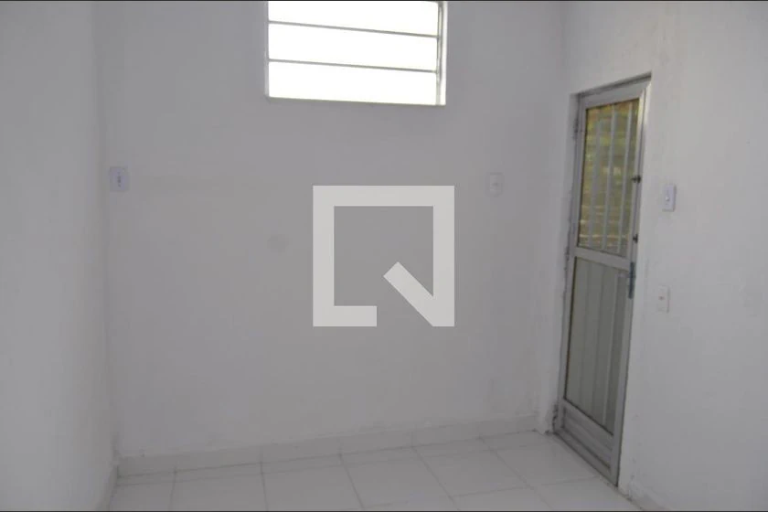 1-bedroom apartment with a private garden — photo 15