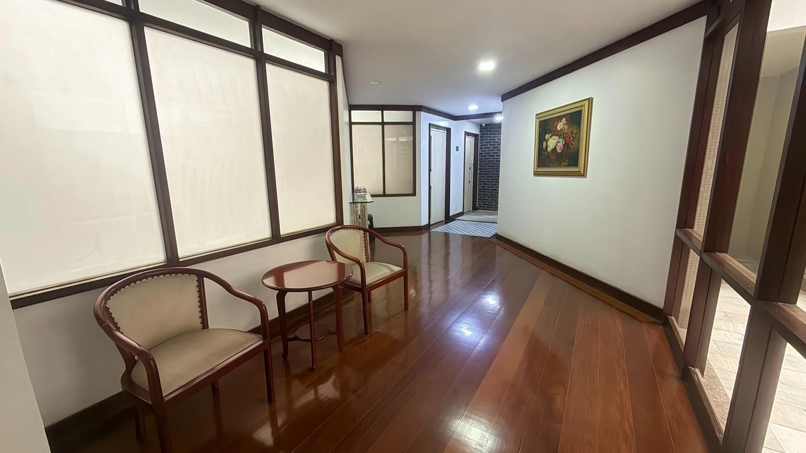 Departamento de 2 dormitorios, 1 con baño propio, 100 m² — photo 2