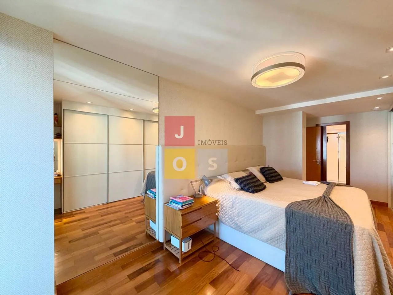 Apartamento mobiliado com 240 m² e 4 suítes — photo 29