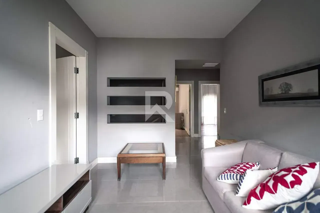 Casa con 4 suites y balcón con parrilla, 464 m² — photo 24