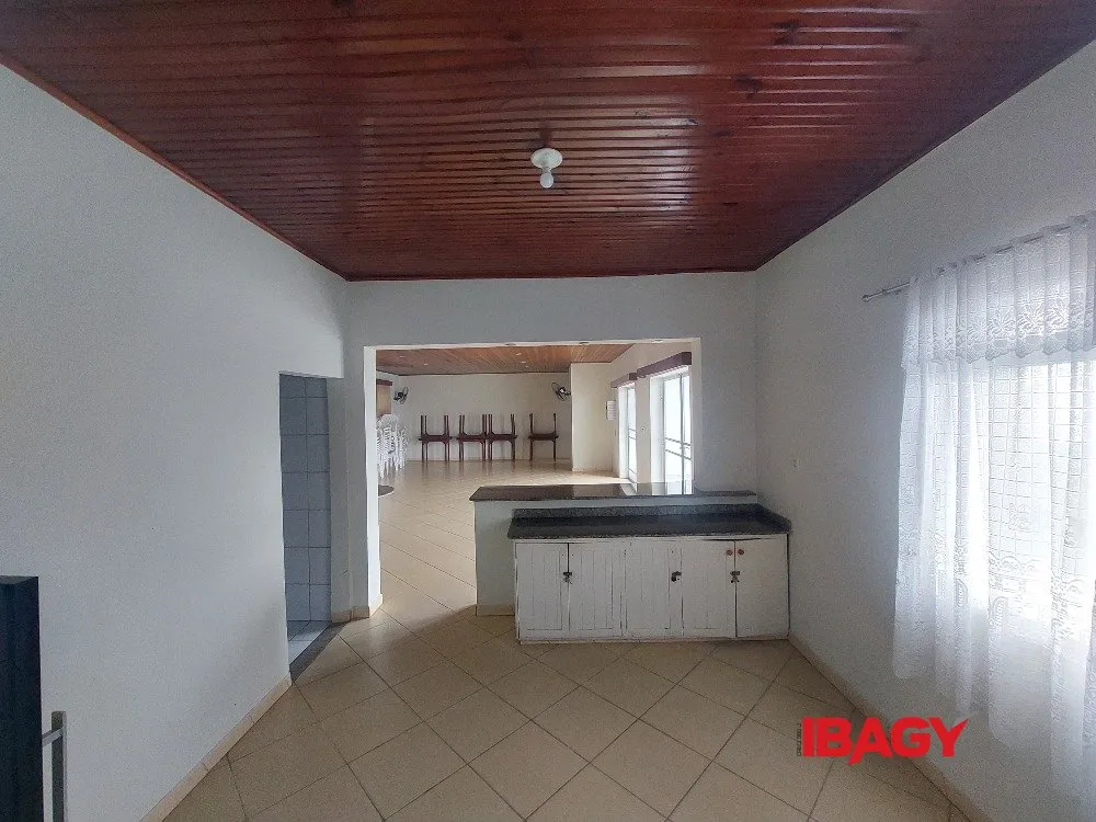 Apartment, 60 m², with a water view — photo 38