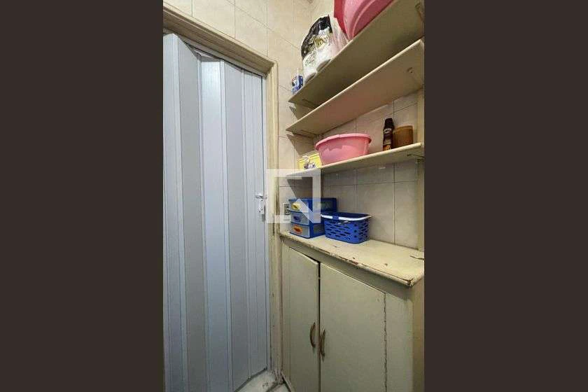 130 m² furnished apartment with 4 bedrooms and 2 baths — photo 3