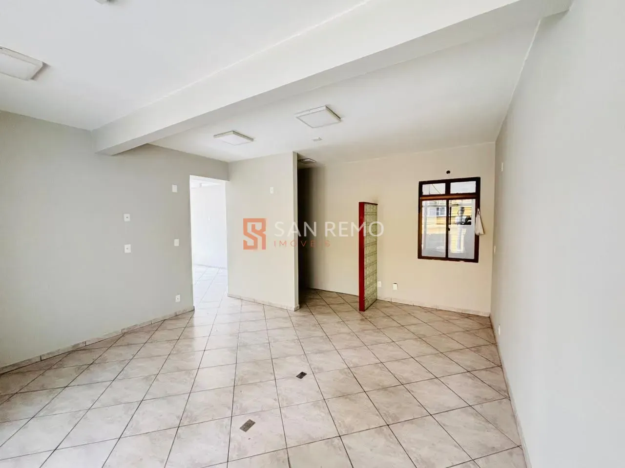 Casa de 5 dormitorios y 353 m² — photo 3