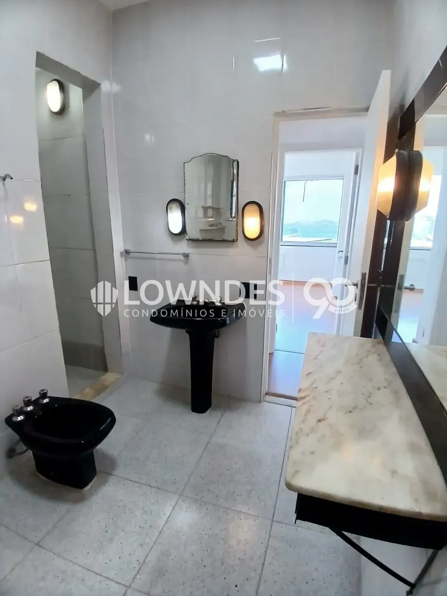3-bedroom apartment with 1 bathroom and parking space — photo 34