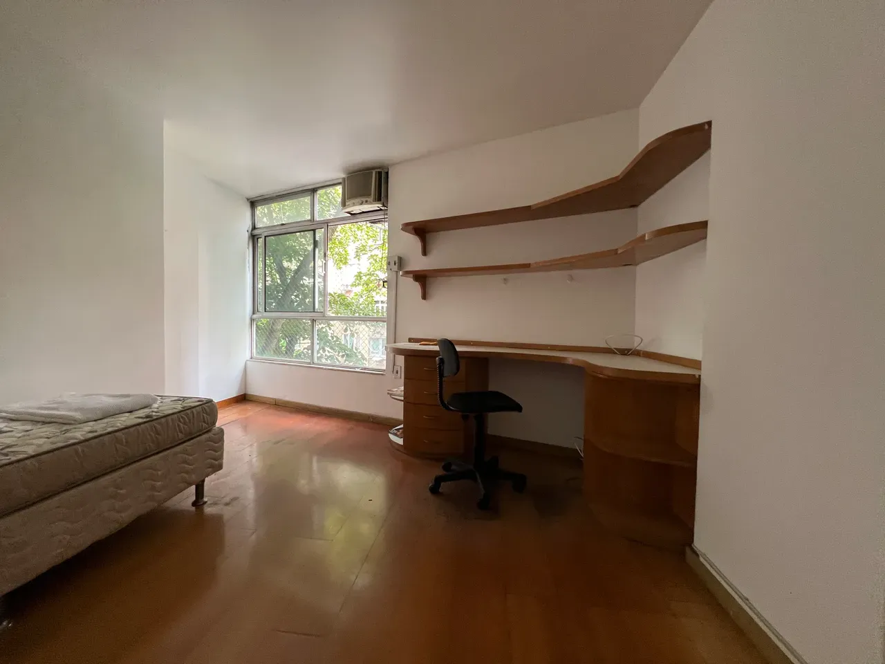 2-bedroom apartment with a home office in Rio de Janeiro — photo 5