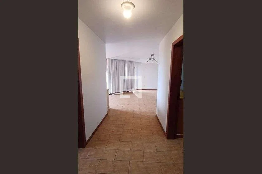 Casa amoblada en alquiler con 3 suites y piscina — photo 21