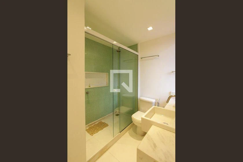 3-bedroom apartment with a home office in Rio de Janeiro — photo 32