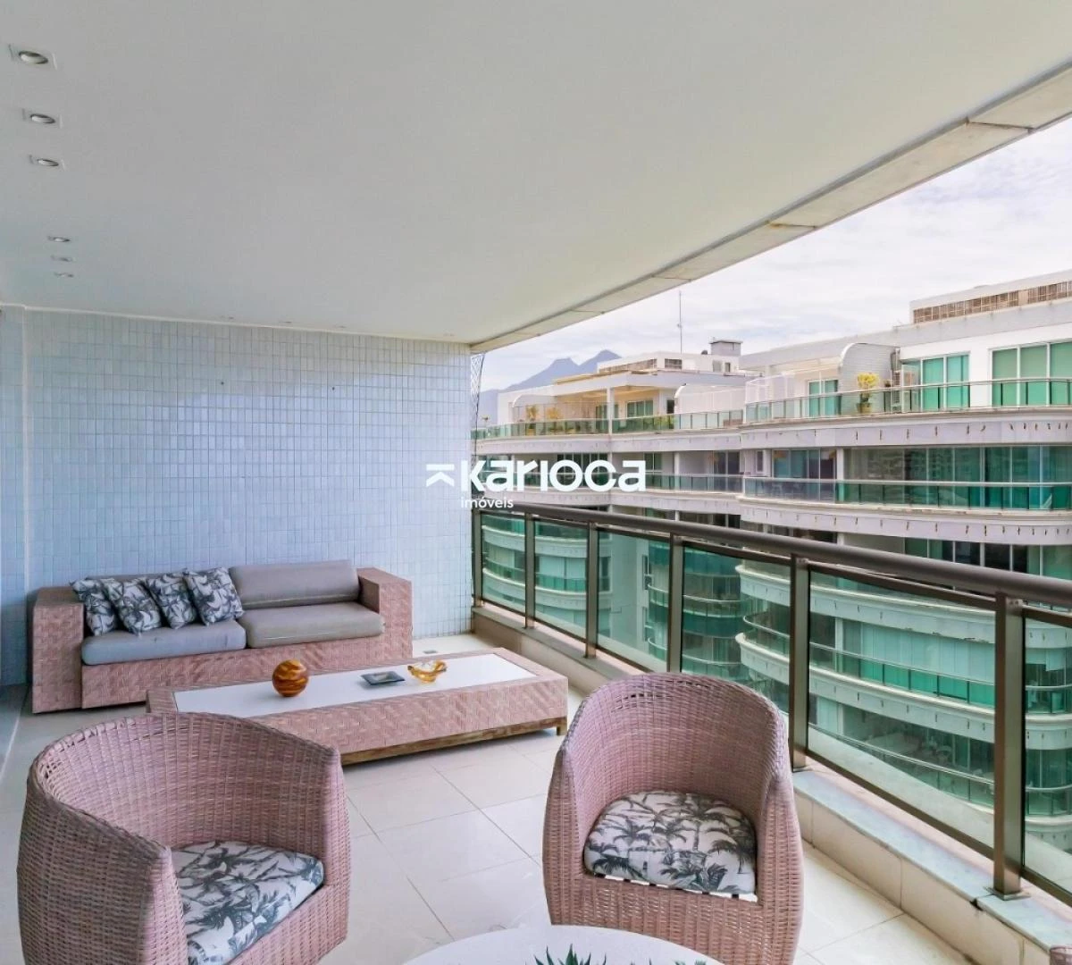 Apartamento mobiliado com 4 suítes e churrasqueira na varanda — photo 9