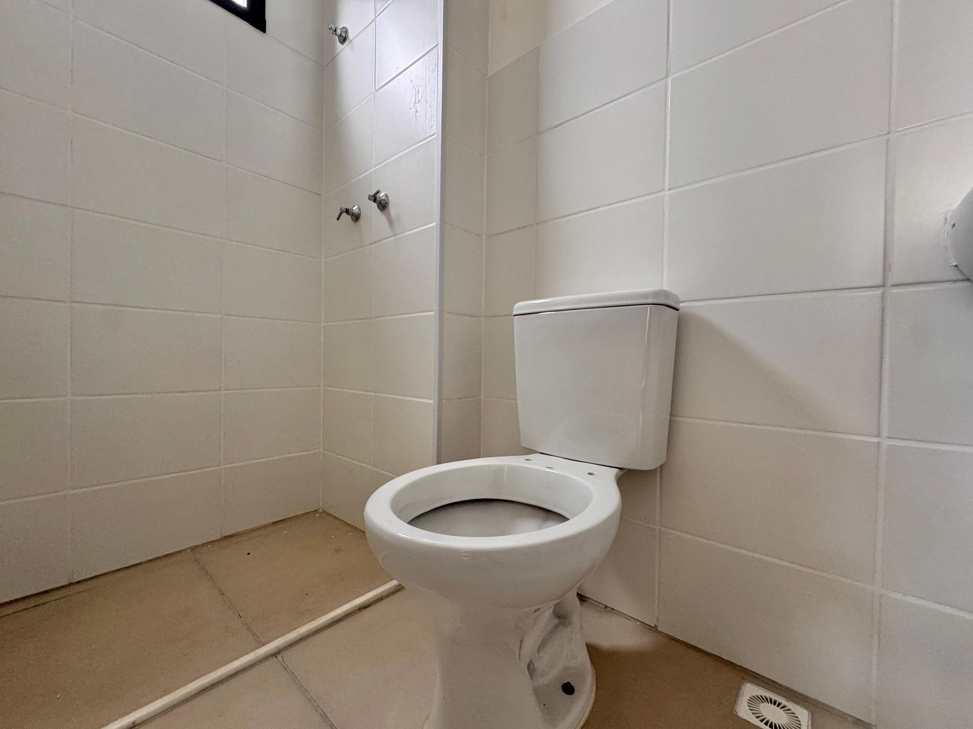 Apartamento sem mobília com 2 quartos e varanda — photo 36