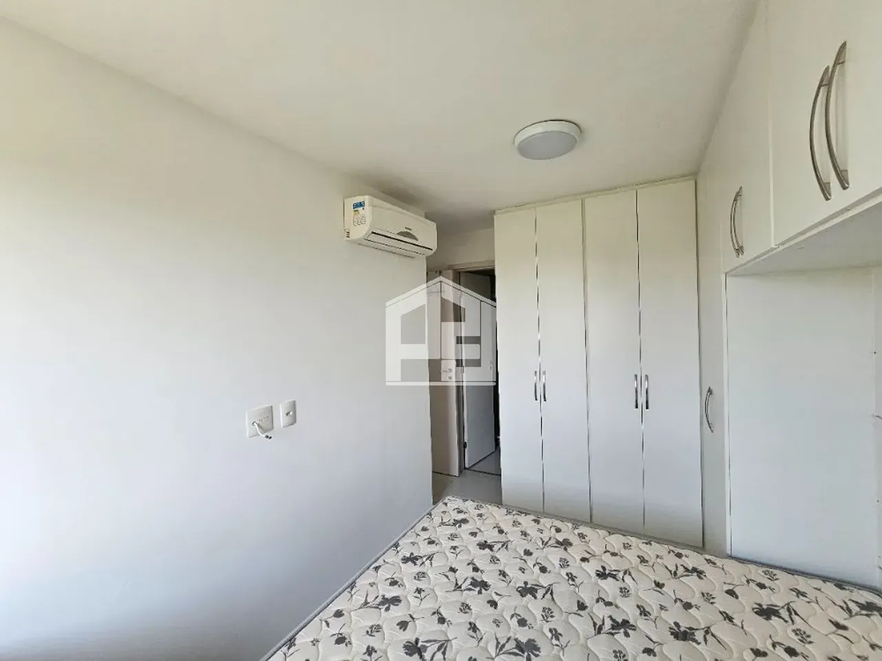Apartment, 69 m², with a jacuzzi — photo 22