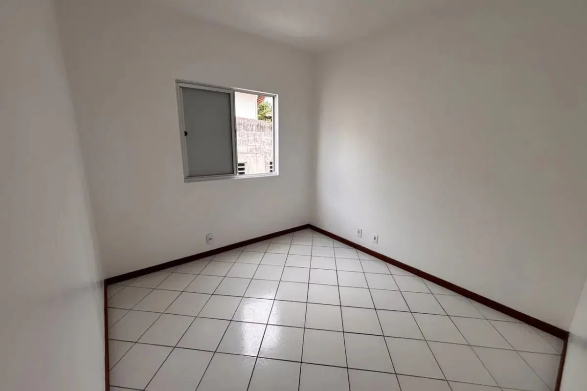 3-bedroom apartment, 1 with its own bathroom, 85 m² — photo 22