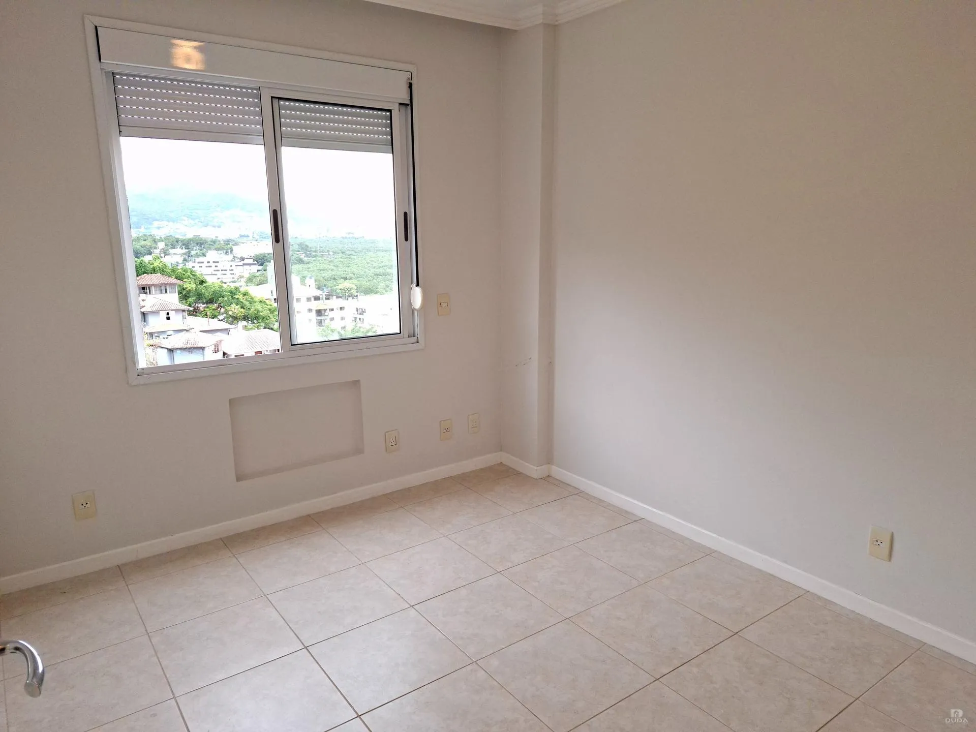 Вид на воду и 2 спальни: квартира 75 м² — photo 4