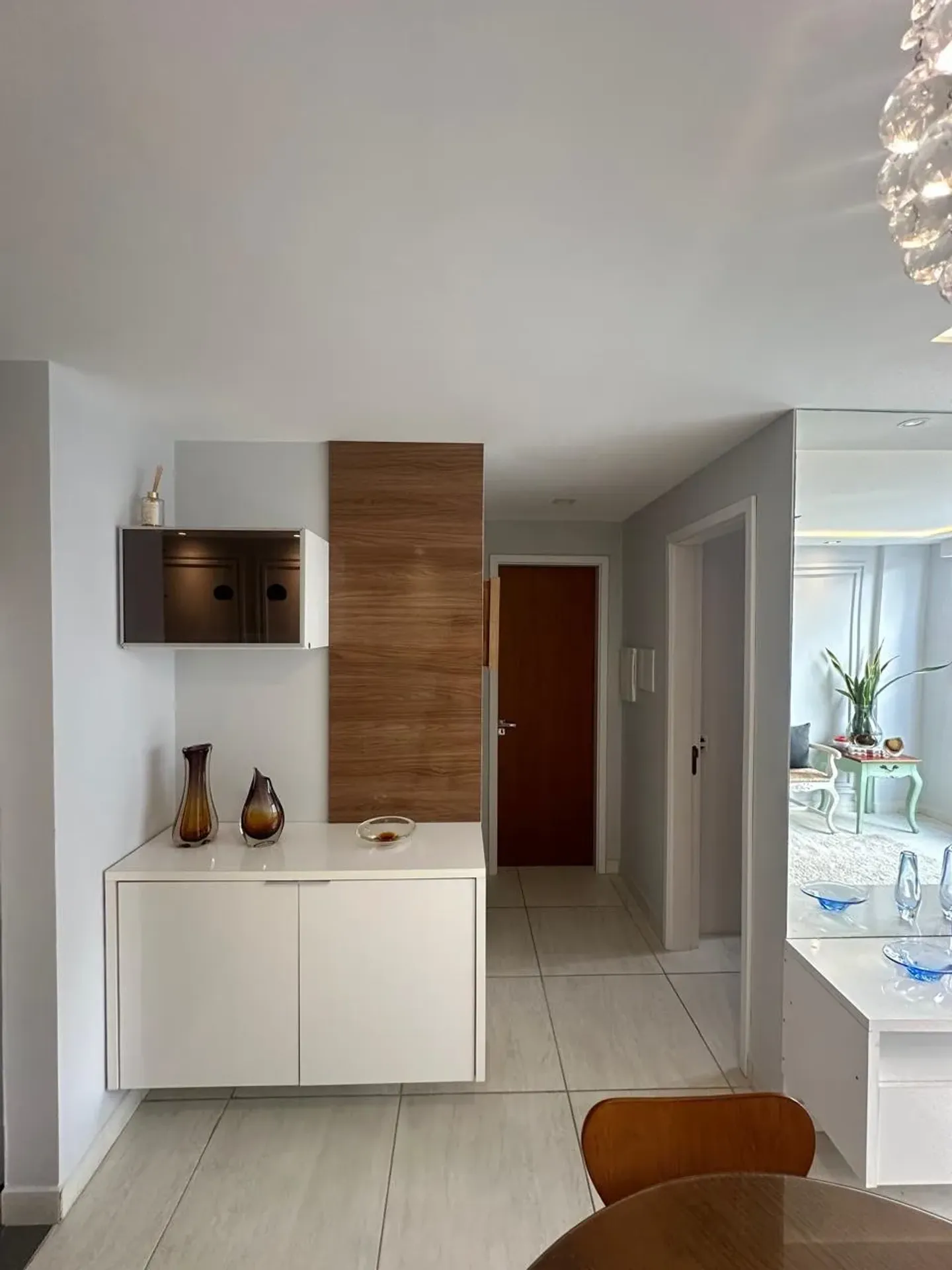 2-bedroom apartment with a washing machine in João Pessoa — photo 22