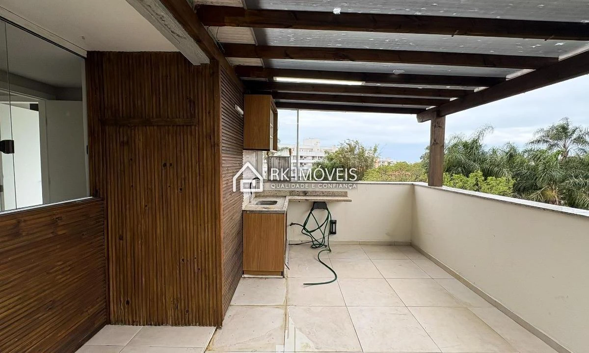 3-bedroom apartment with an open-plan kitchen and en suite — photo 18
