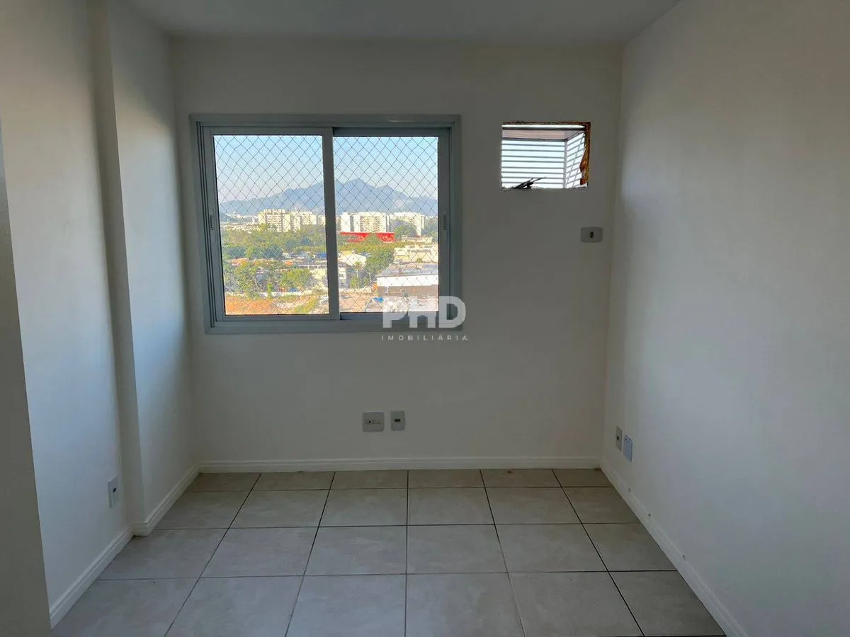 2-bedroom apartment with 1 en-suite bathroom and balcony — photo 19