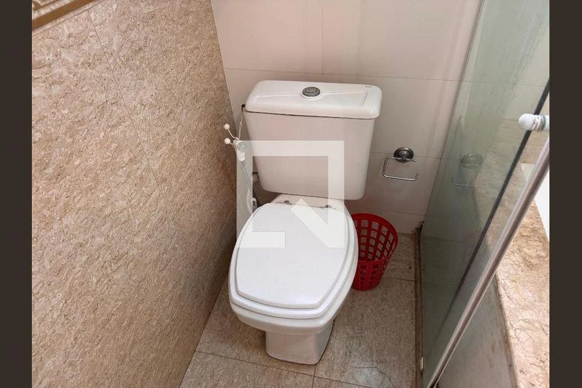 Casa em condomínio com 6 quartos e 6 banheiros — photo 43