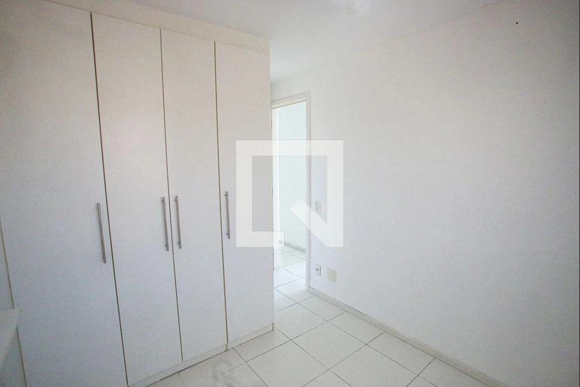 Balcony with a grill in a 3-bedroom apartment, 131 m² — photo 34