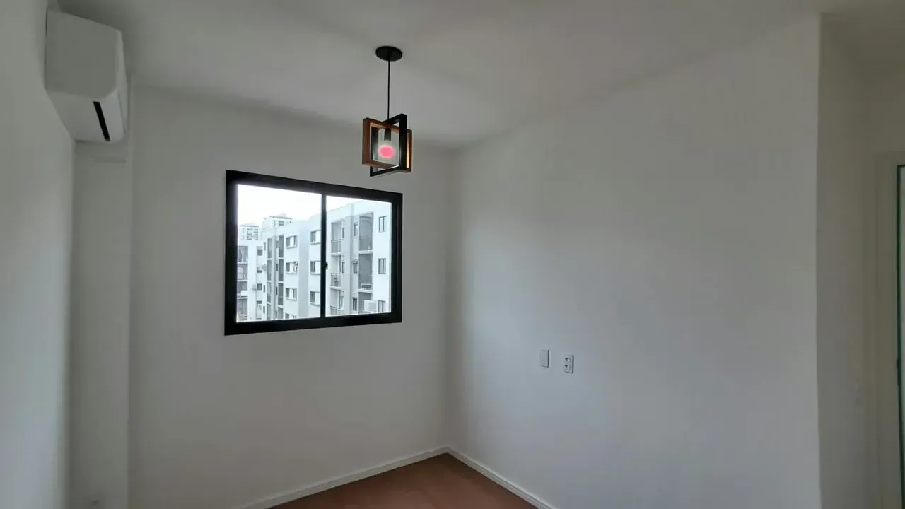 2-bedroom apartment with open-plan kitchen and 43 m² — photo 10