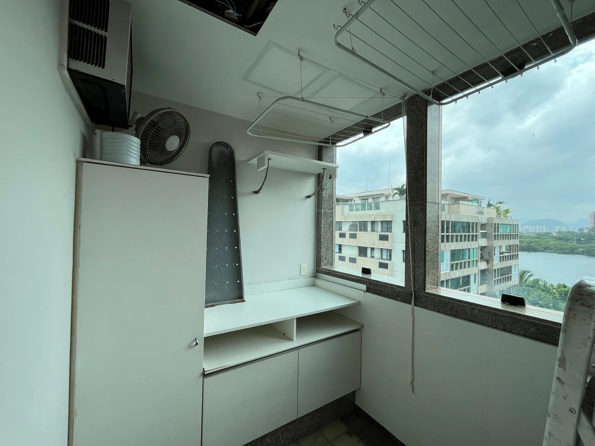 4-bedroom apartment with a water view — photo 46