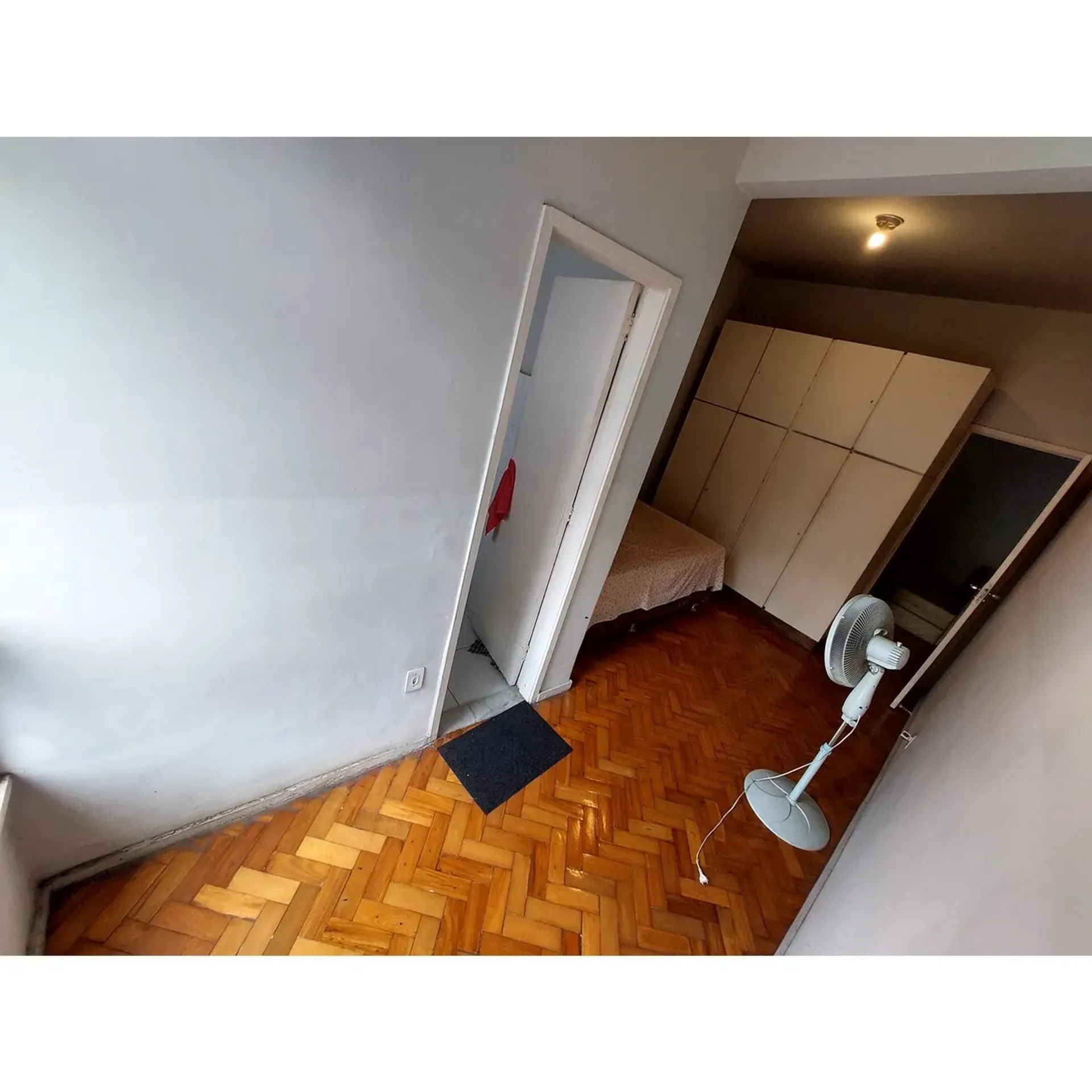 Apartment on the 5th floor with a washing machine — photo 13