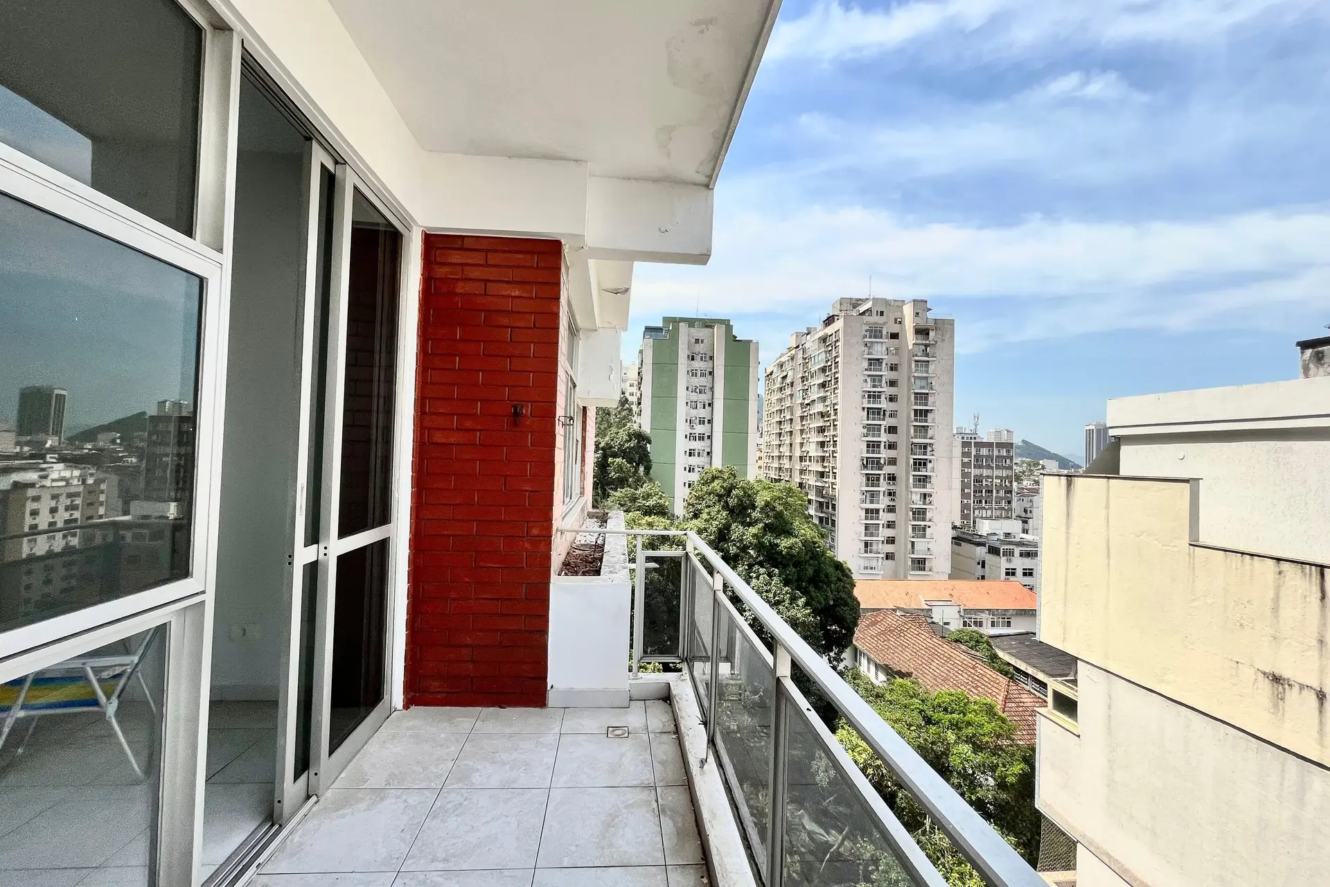1-bedroom apartment for rent with balcony and parking — photo 3