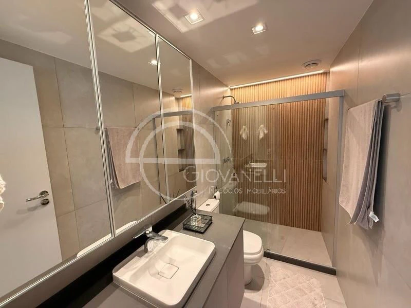 Furnished 3-bedroom apartment with 121 m² — photo 15