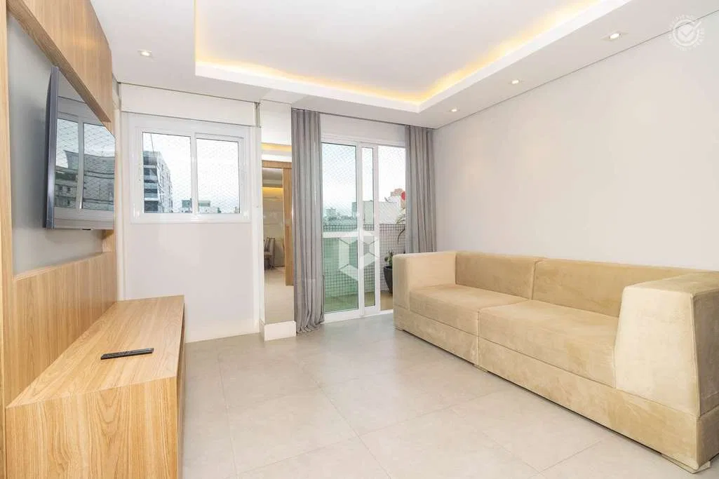 Застеклённый балкон и 2 спальни: квартира 163 м² — photo 17