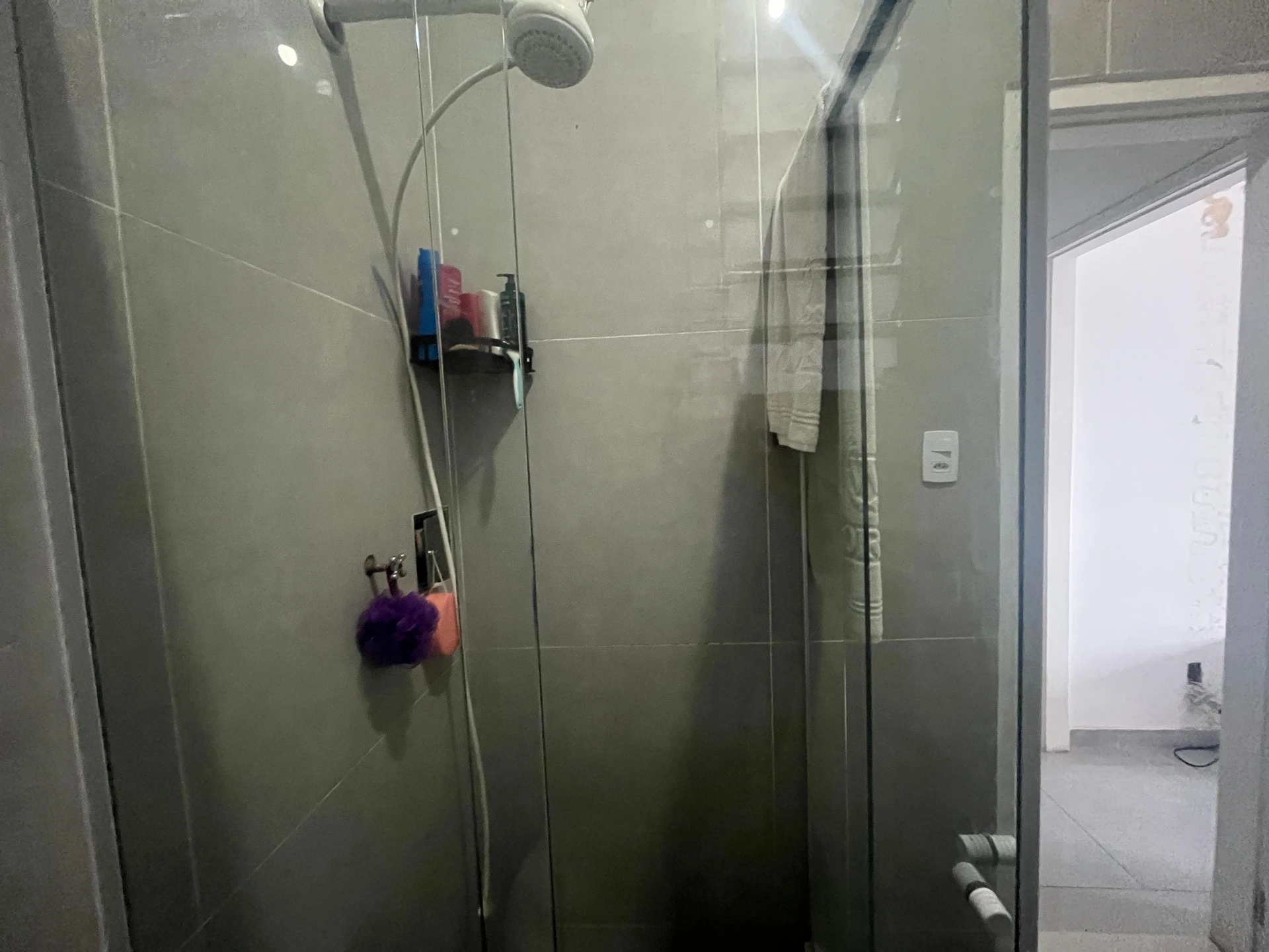 80 m² house with a walk-in closet and a home office — photo 28