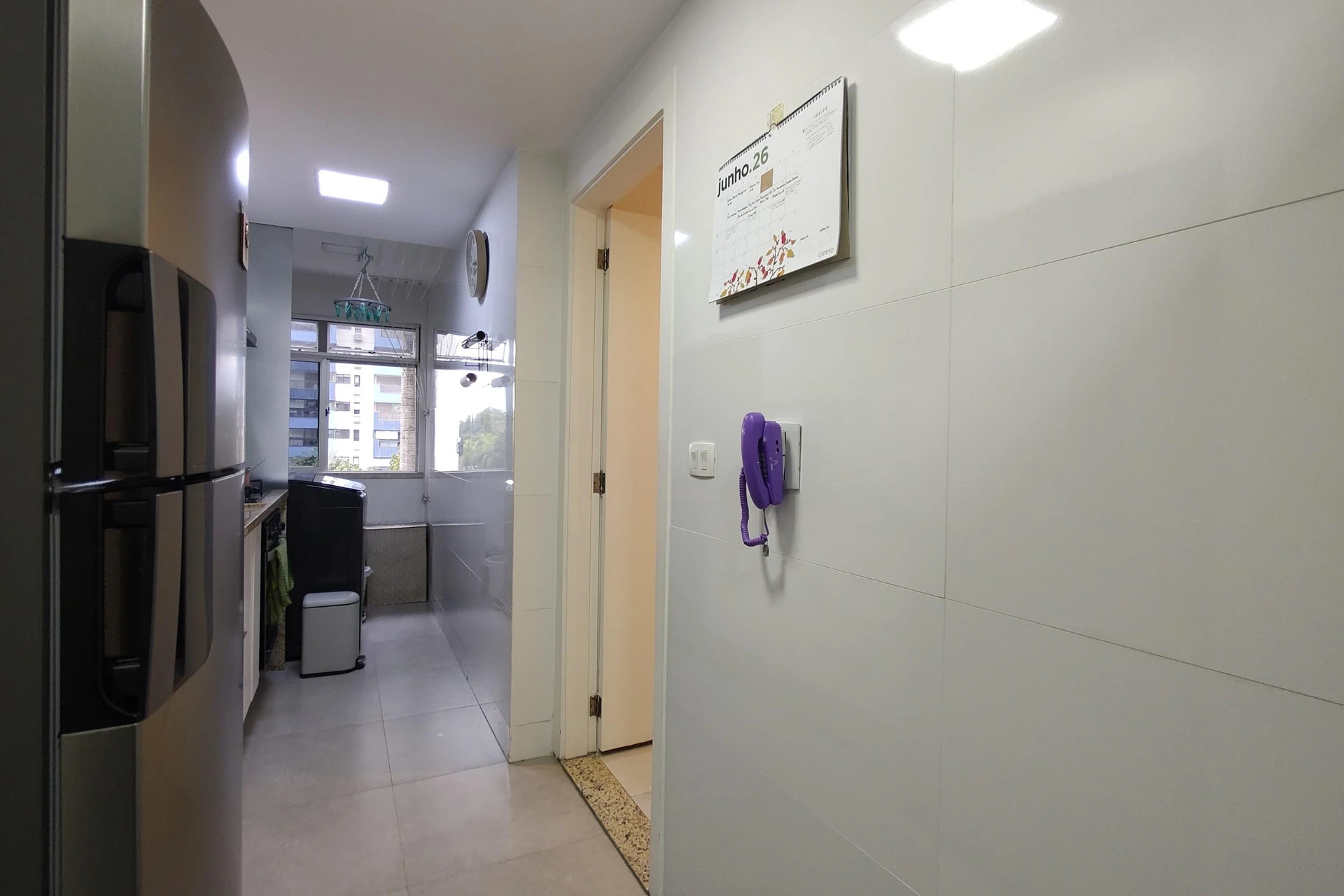 3-bedroom apartment with a walk-in closet — photo 46