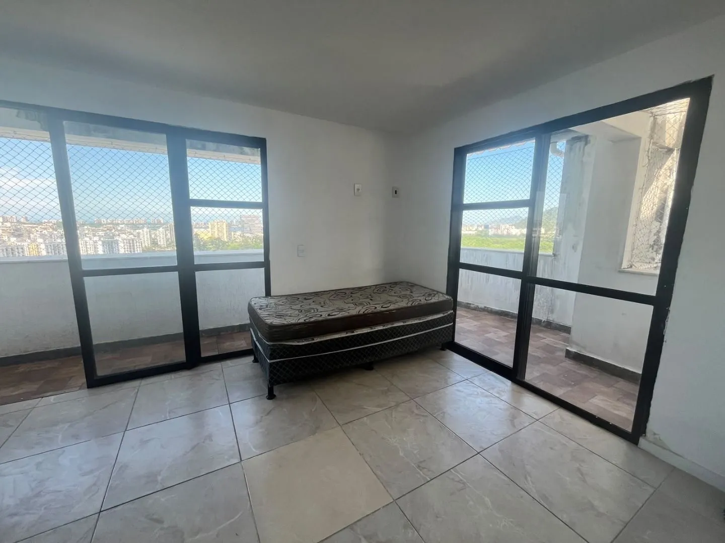 Apartamento de 3 quartos em condomínio com sauna — photo 16