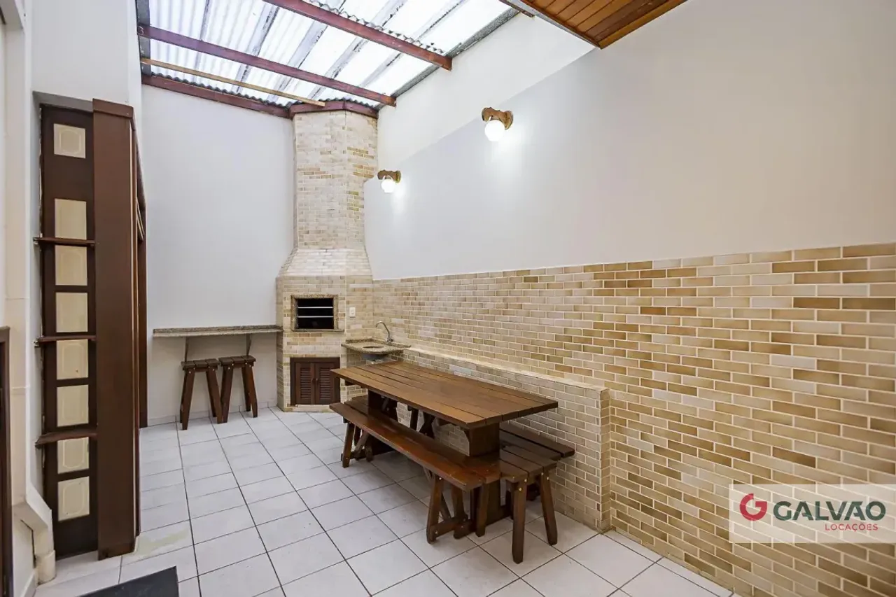 Furnished townhouse of 182 m² with 3 bedrooms and suite — photo 10