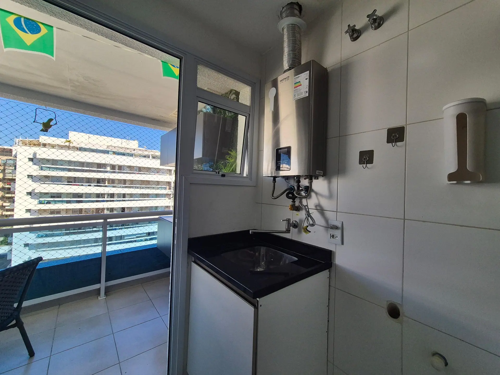 Furnished apartment with 5 bedrooms and open-plan kitchen — photo 13