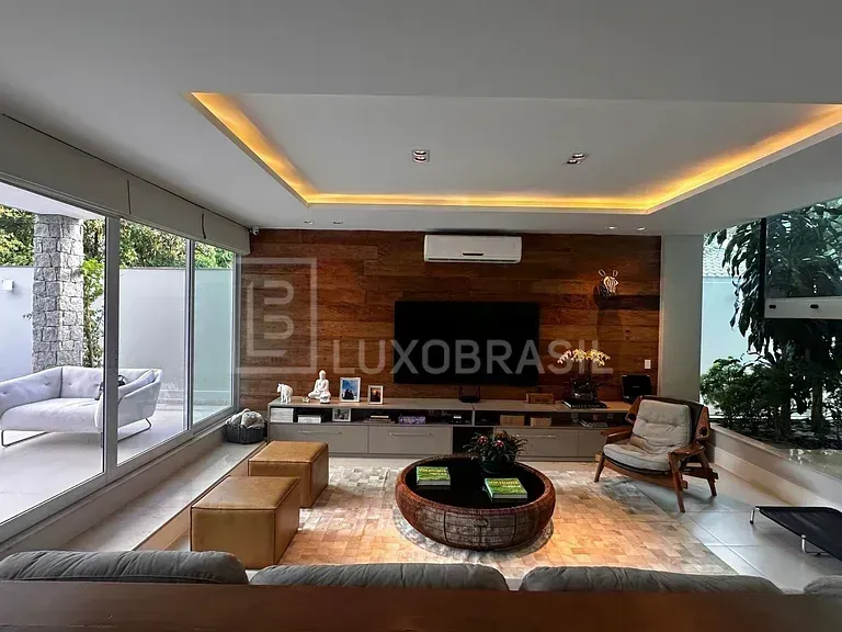 Casa moderna com 3 quartos e 5 vagas de garagem — photo 15