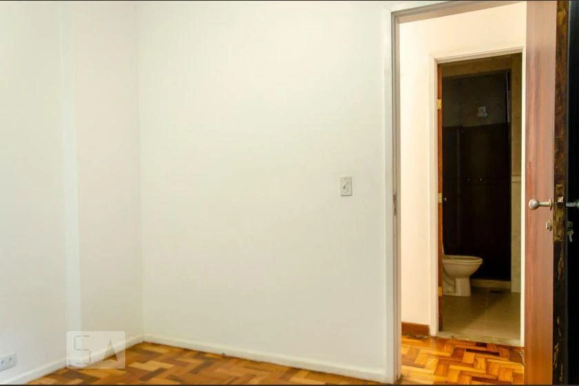 1 quarto e piso de madeira ou laminado: apartamento de 56 m² — photo 17