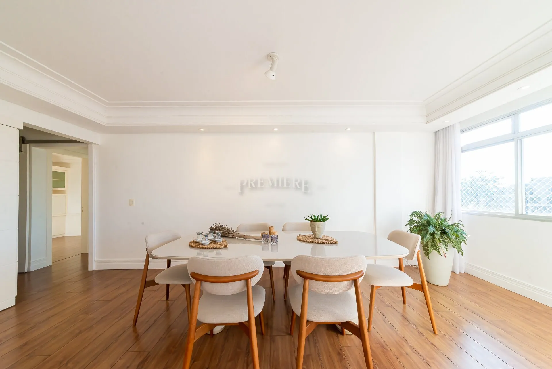 Квартира 152 м² з панорамними вікнами та заскленим балконом — photo 31