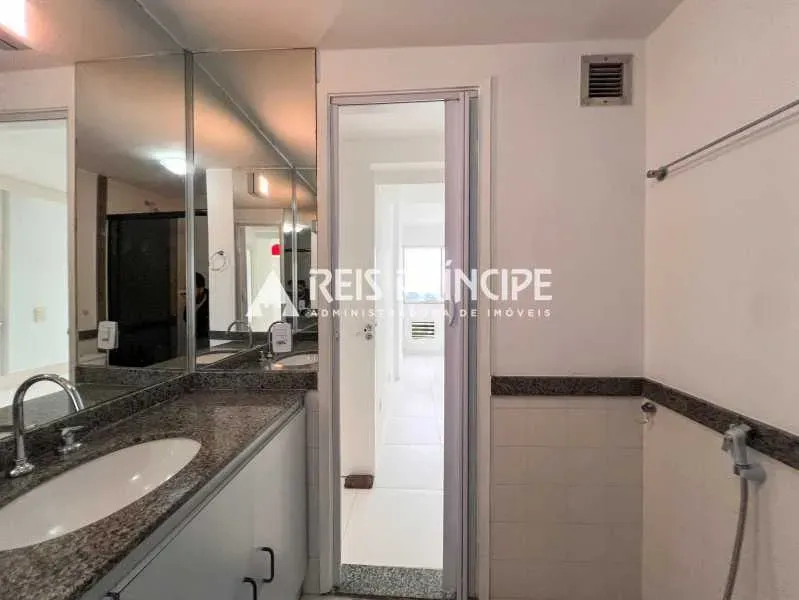 Apartment, 79 m², with a water view — photo 23