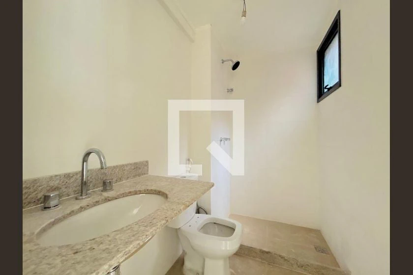 Квартира 155 м² з 4 спальнями та балконом — photo 24