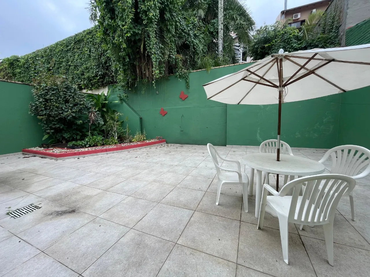 Furnished house with private garden and BBQ — photo 14
