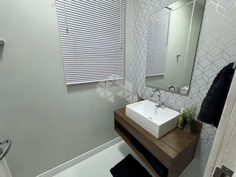 238 m² house with a home office and a dishwasher — photo 34